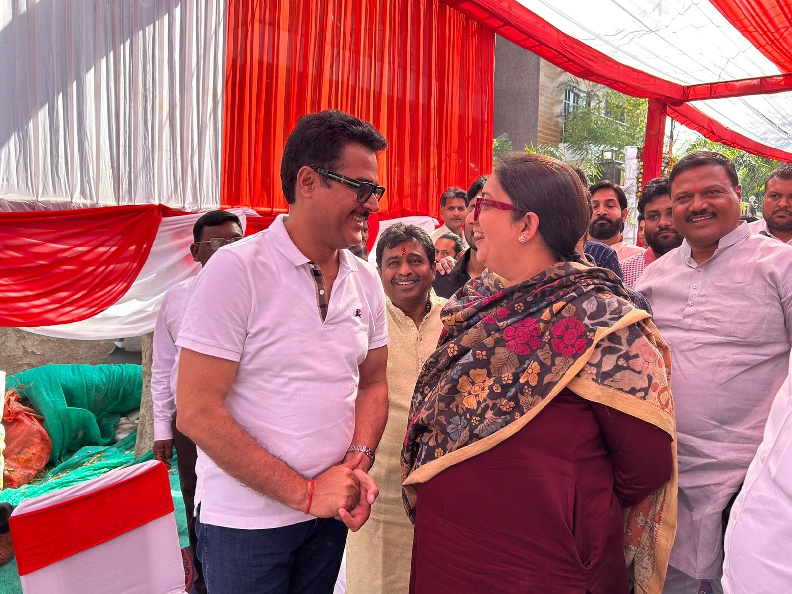 432496961_960672775420160_5052119472459754446_n